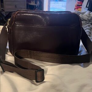Louis Vuitton Rich Brown Leather Reporter Bag
